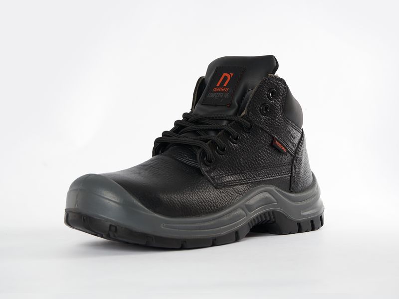 Zapato-De-Seguridad-Cuero-NG-571-BERLIN-CT-Unisex